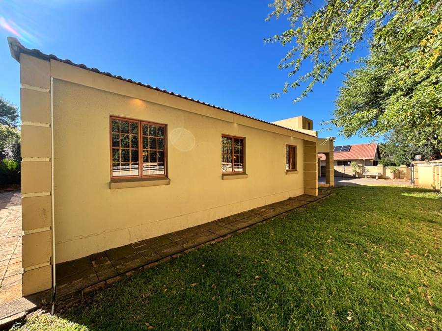 5 Bedroom Property for Sale in Sasolburg Ext 11 Free State